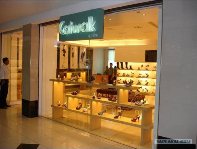 Обувное производство в Индии (25 фото)