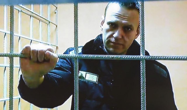 Суд отклонил жалобу на приговор Алексею Навальному, получившему 19 лет колонии особого режима по делу об экстремизме
