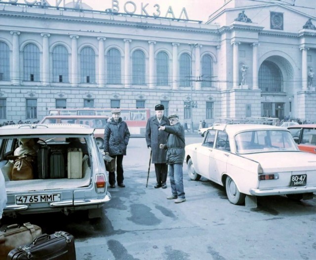 Москва и москвичи. Двадцатый век. 14.01.25