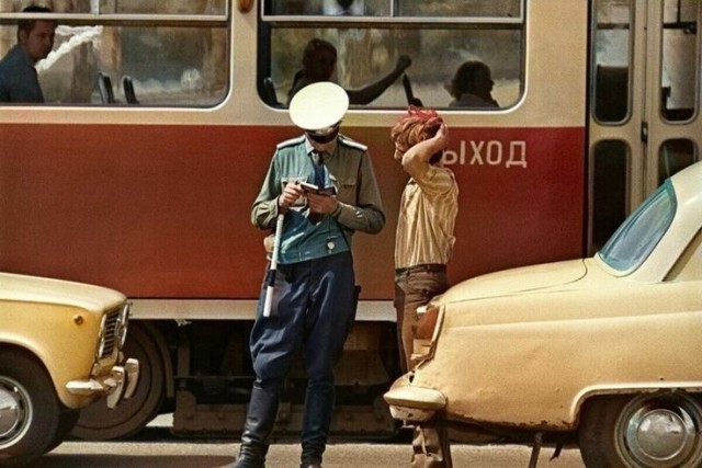Фотографии из прошлого нашей страны в цвете -100