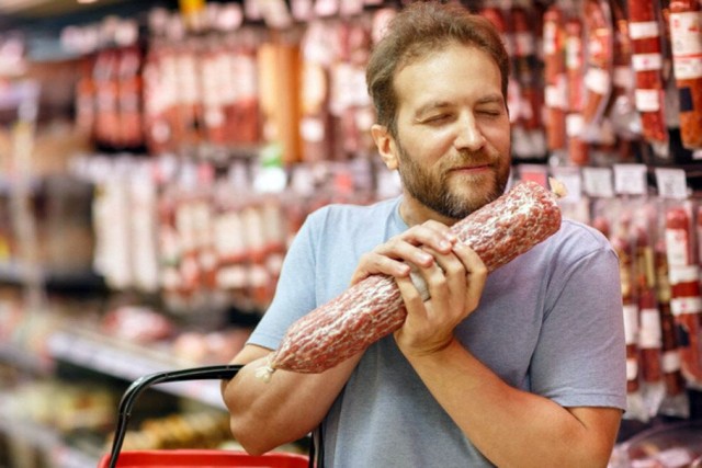 В России хотят ввести обязательную маркировку колбасных и мясных изделий