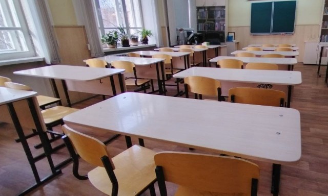 80% детей мигрантов не поступили в российские школы