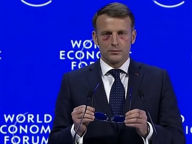 Президент Франции Эммануэль Макрон сегодня очень тепло приветствовал премьер-министра Италии