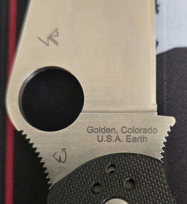 Значение обозначений на ноже Spyderco Paramilitary 2