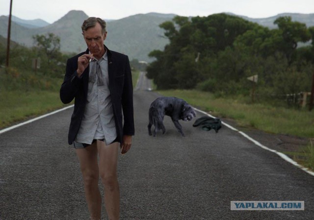 Печальный мужик с сигаретой..