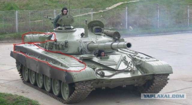 Почему у Т-34 топливные баки беззащитно торчат снаружи?