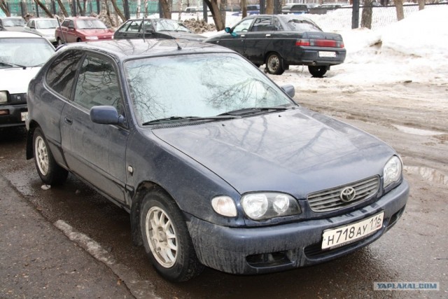 Тойота Королла 2000 год. лимитед едитион ))