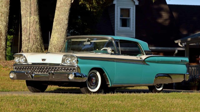 1959 Ford Fairlane 500 Galaxie Skyliner. Автопятница №51