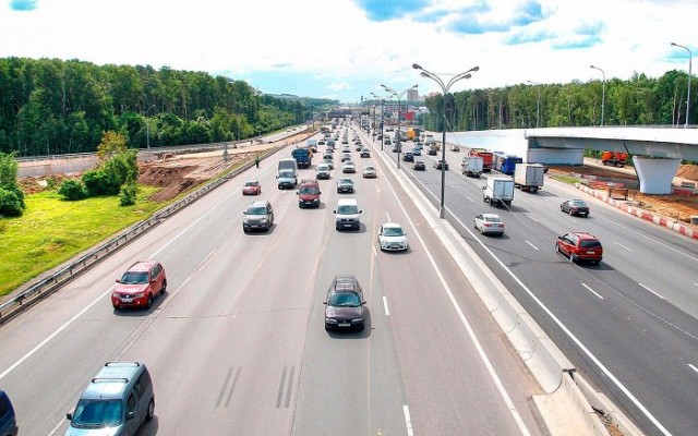 На МКАД заменят примерно миллион квадратных метров асфальтового покрытия