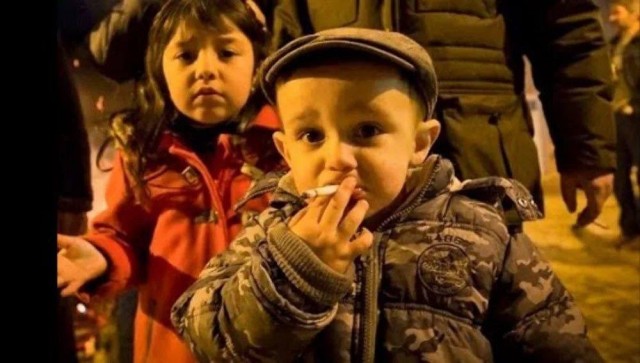 В Португалии детям разрешили курить