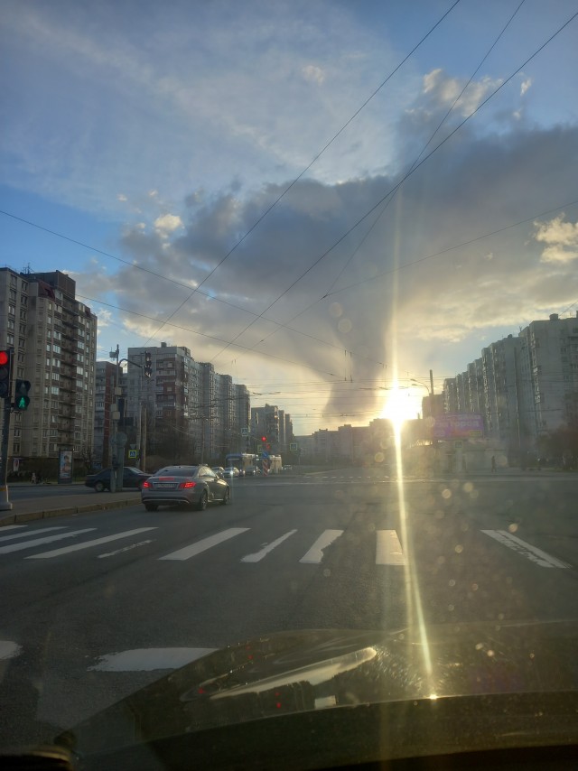 Небо в Питере сегодня