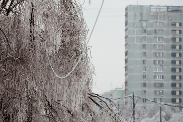Лед на улицах Москвы