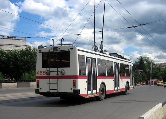Игра на ЯПе: Угадай АВТО-8