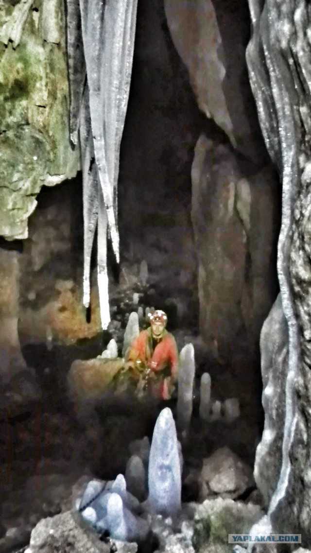 По пещерам Караби, прыги Качи-Кальона,