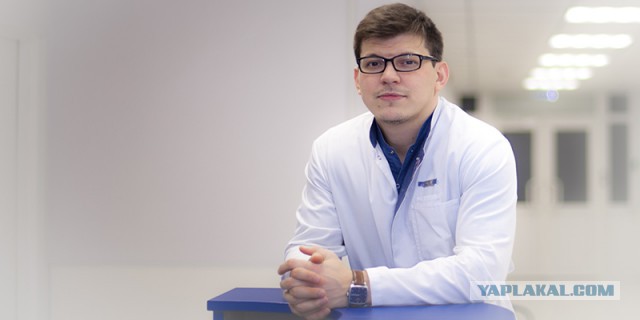 Петербуржец требует уволить врача, запретившего ему остаться при осмотре дочери