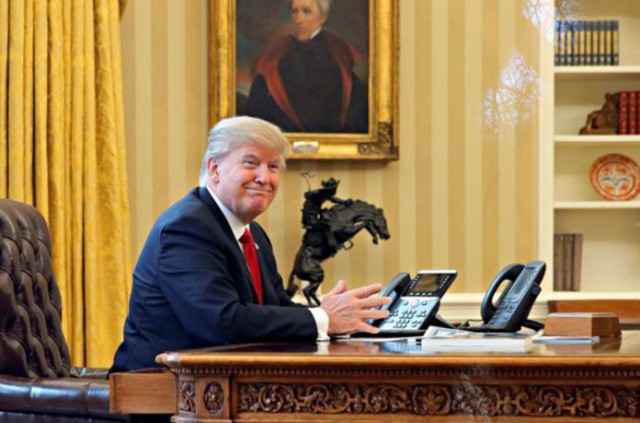 Трамп призвал Минюст США и Верховный суд в срочном порядке ввести в действие запрет на въезд в страну мусульман