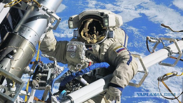 Китайский космический аппарат впервые в истории человечества успешно сел на обратную сторону Луны