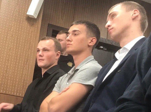 «Был синяк, за медпомощью не обращался» Монологи силовиков, признанных потерпевшими по «московскому делу»