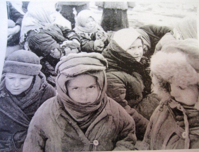 Я ведь умру, умру, а так хочется жить, уехать, жить, жить!Блокадный дневник Юры Рябинкина.