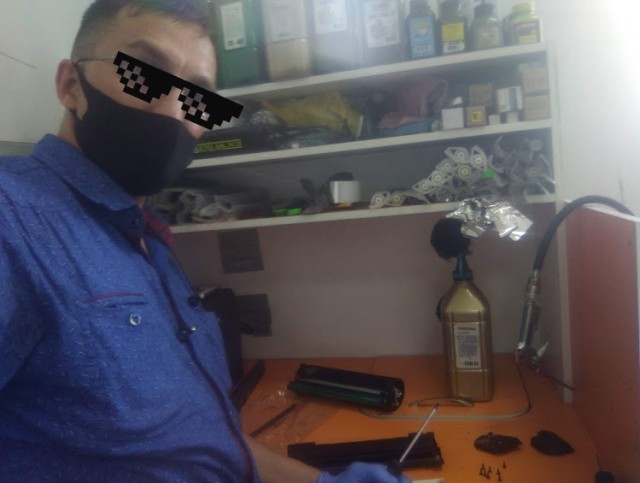 Угадайте по фоткам, кем я работаю?