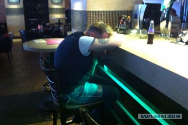 Гарик Сукачев променял зрителей на бухло