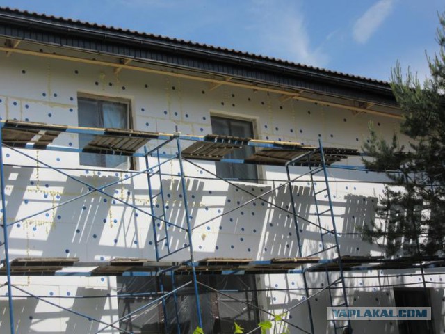 Как правильно утеплить свой дом и при этом облицевать его искусственным камнем