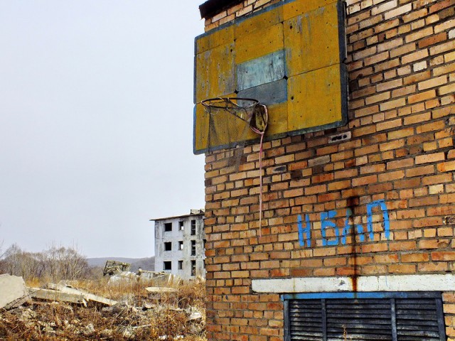 Последний житель брошенного городка в Сибири