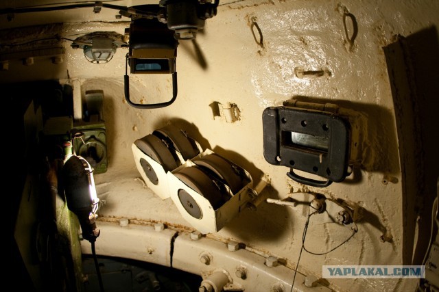 Внутри советского танка Т-34