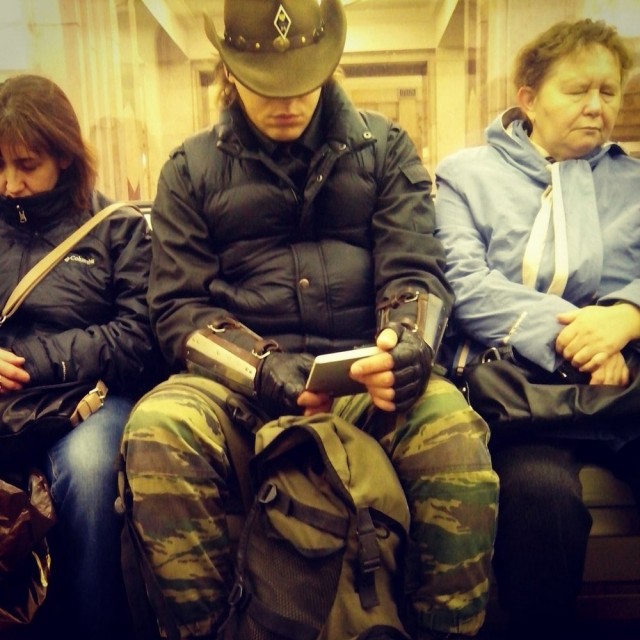Модники из российского метрополитена