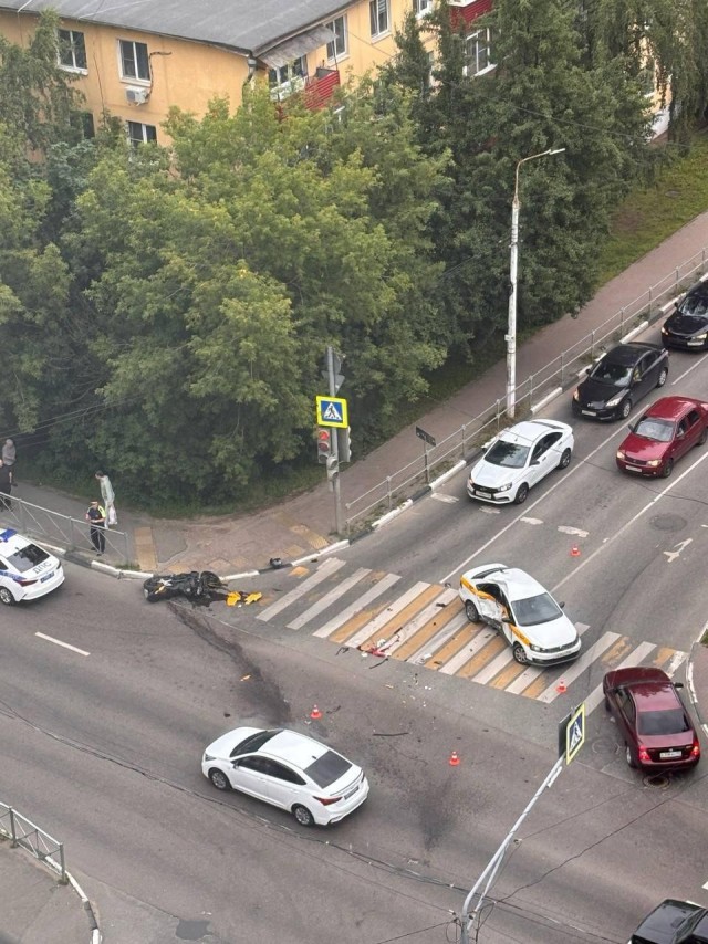 Откуда эти таксисты берутся