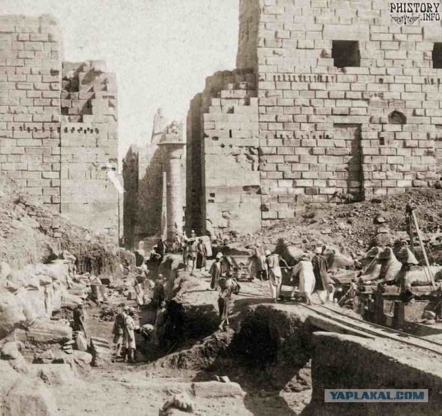 Египетский морок. Строительство колоссов, Сфинкса, пирамид на заре эры фотографий в 19 веке.