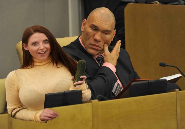 Фотожаба "Баба ягодка опять"