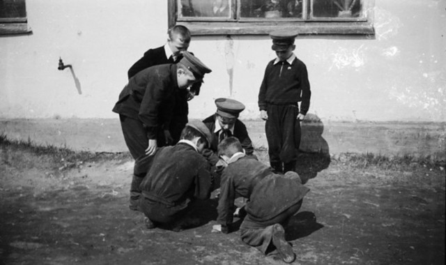 10 вещей, которые делали родители в 80-х и которые покажутся странными сегодня.