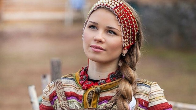 Славянки, селянки и провинциалки