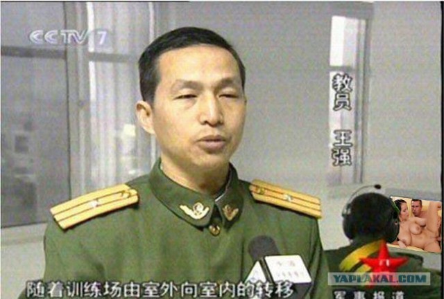 Тренировка суровых китайских солдат (3 фото)