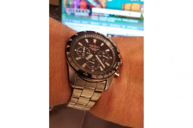 Любите ли вы часы наручные?