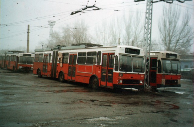 Игра на ЯПе: Угадай АВТО-9