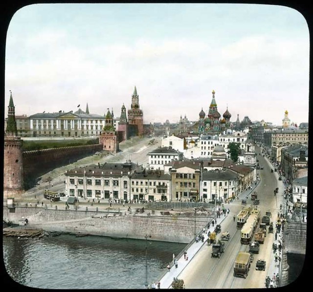 25 цветных фотографий Москвы и москвичей 1931 года