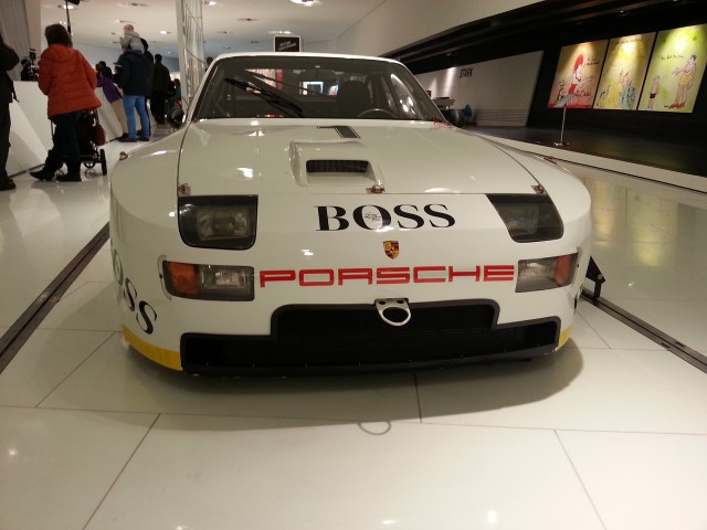 70 лет Porsche. Красивых автофото пост