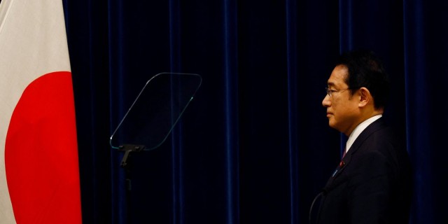 Токийский дрейф: Переговоры РФ по мирному договору с Японией не будут продолжены