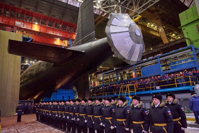 ВМФ России получил атомные подлодки "Александр III" и "Красноярск"