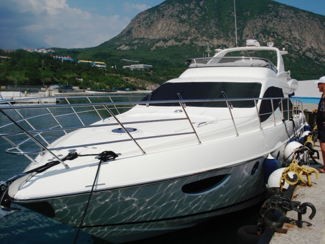 Артек, "ужасы" российской действительности