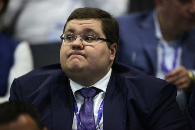 Жириновский призвал не допускать к выборам людей с весом больше 100 кг