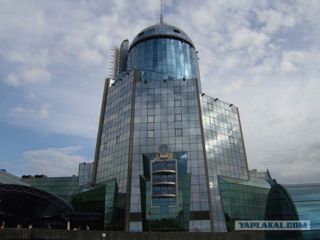 Необычные статуи мира