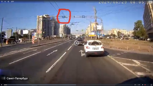 Незаменимый иностранный специалист любит подставлять зад
