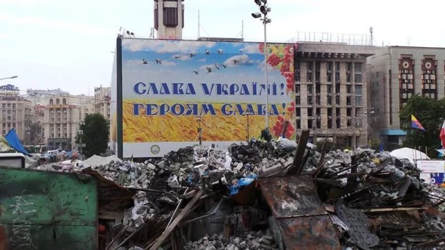 Украина снова отправит суда через Керченский пролив