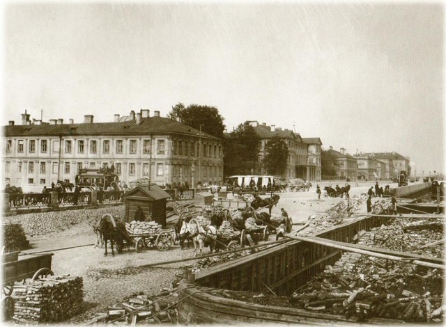 Прогулки по Петербургу