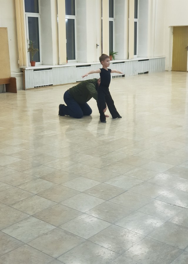 В Москве родители добиваются увольнения тренера по фигурному катанию, которая швыряет детей на лёд
