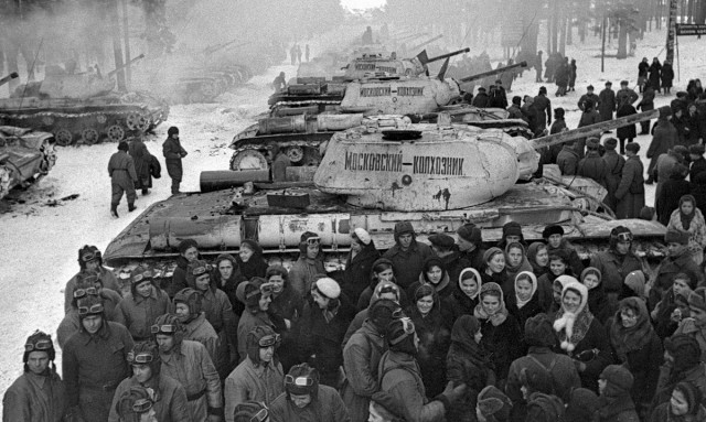 Сколько получали в СССР: переводим советские зарплаты на современные деньги