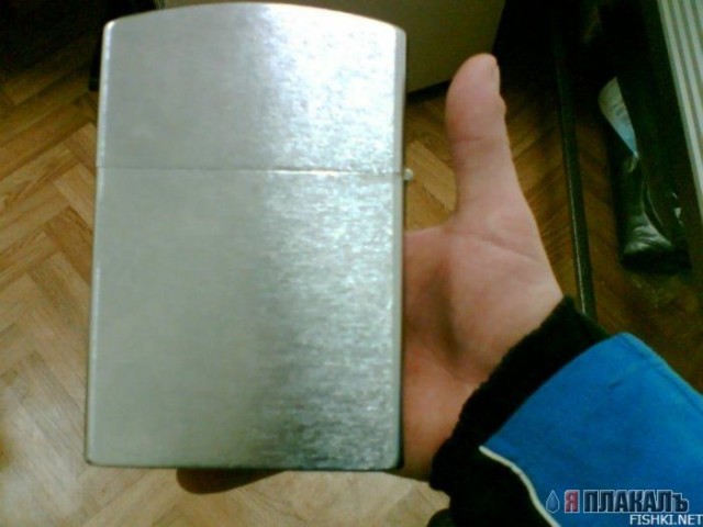 Мега-zippo.